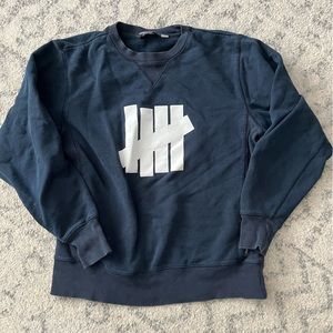 Navy blue undefeated sweatshirt